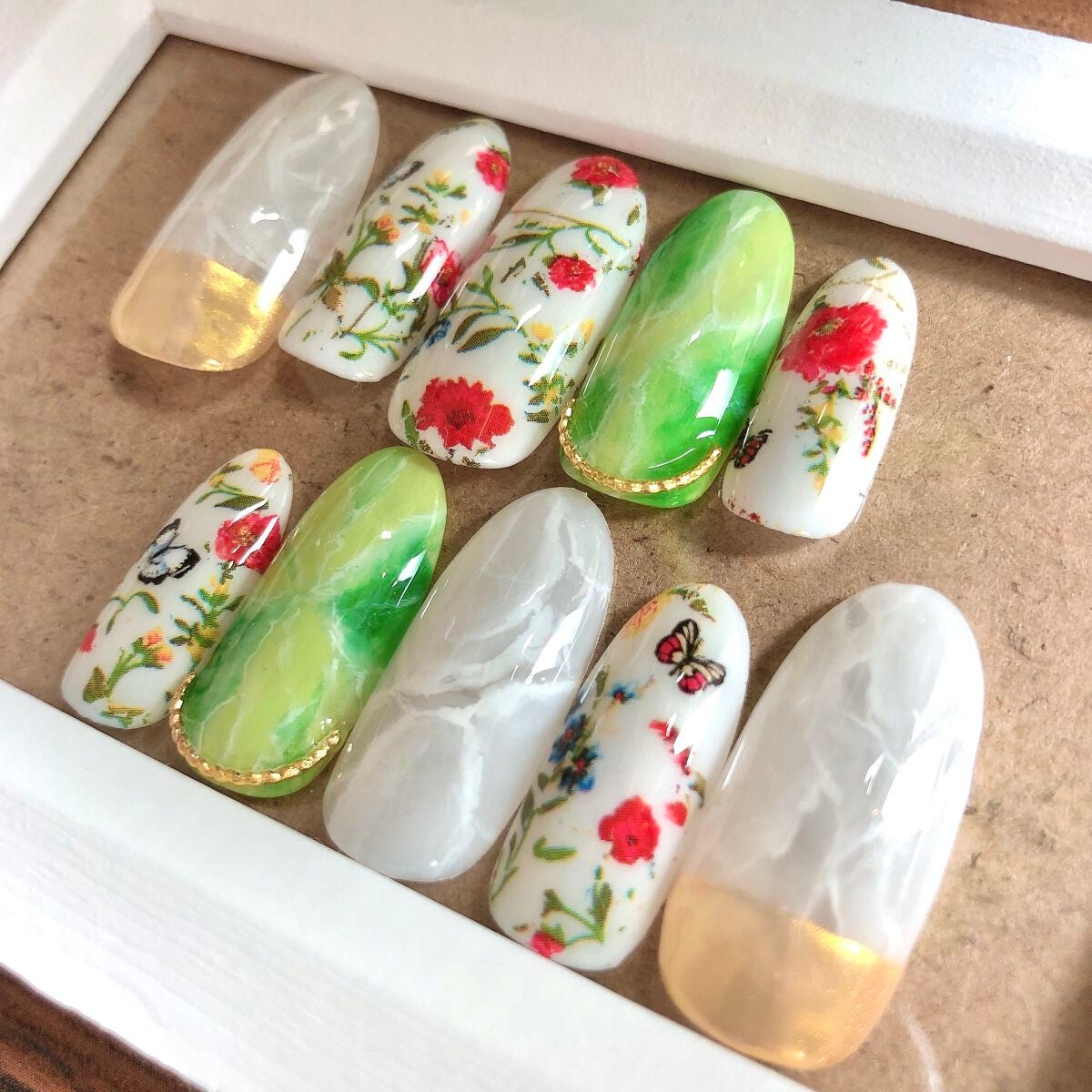 ねこ🐱 on LIPS 「☑︎SpringGarden💐🍀#ネイル#ネイルアート#ジェル..」(3枚目)