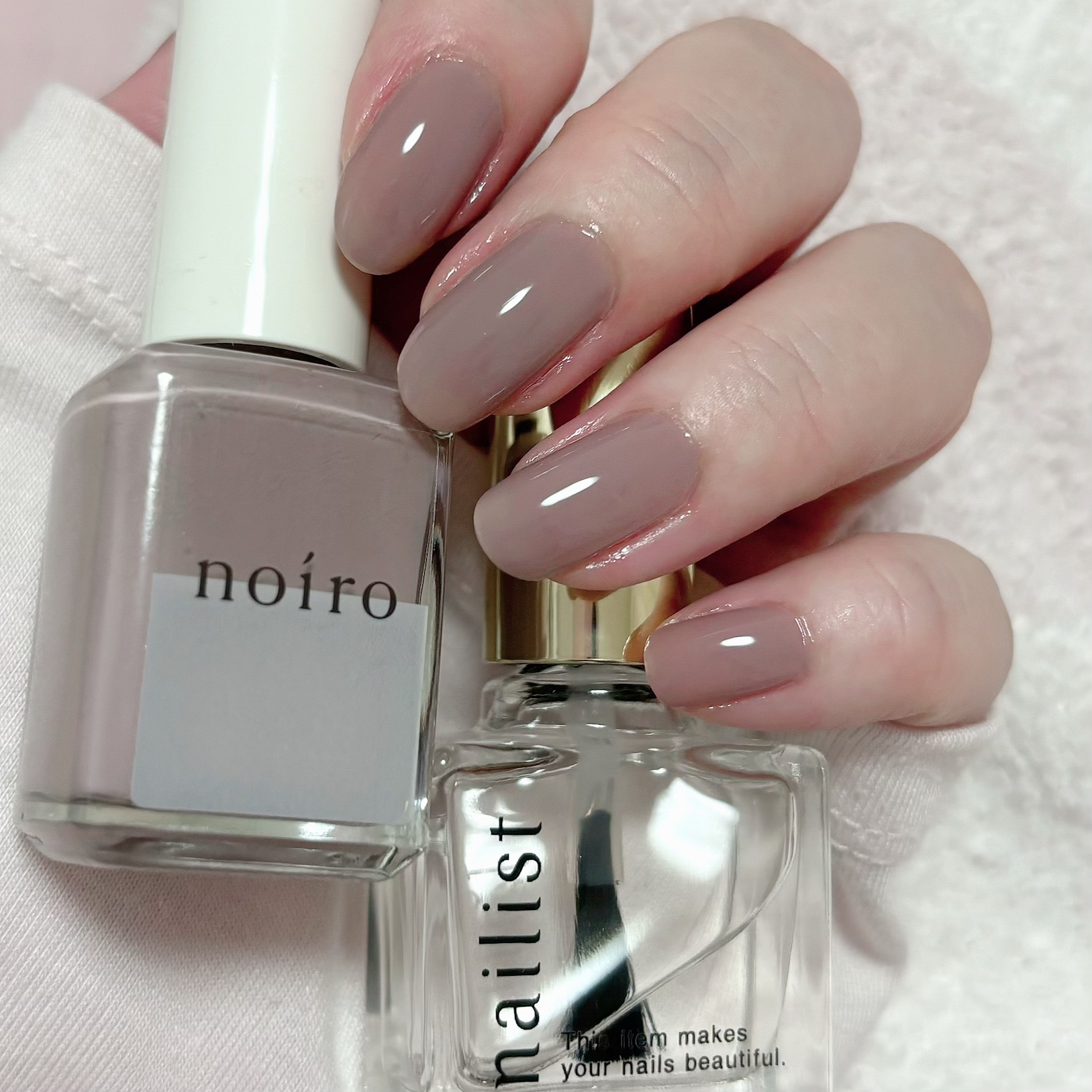 ネイルカラー S004 melancholic taupe/noiro/マニキュアを使ったクチコミ（1枚目）