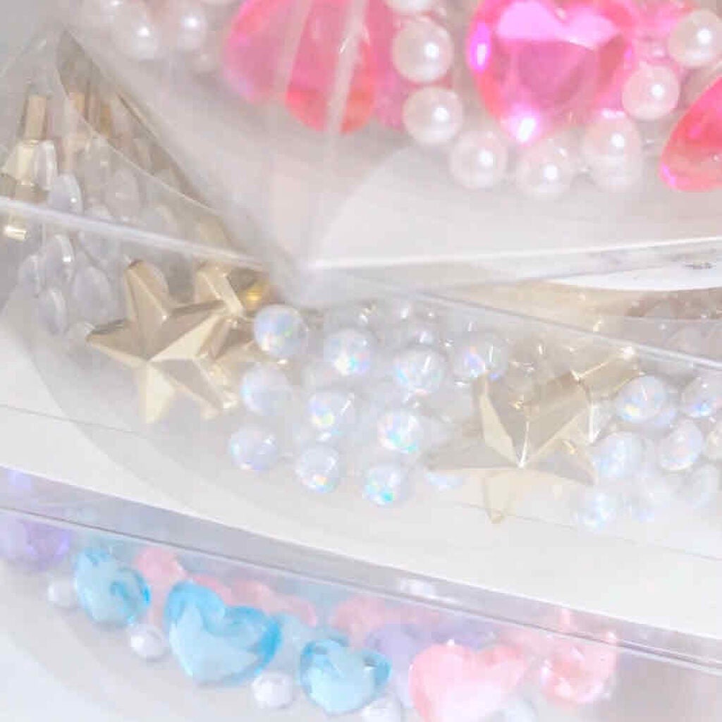 ぬくれお on LIPS 「✰…✰…✰…✰…✰…✰…✰セリア購入品♡ハートや星などのキラキ..」(1枚目)