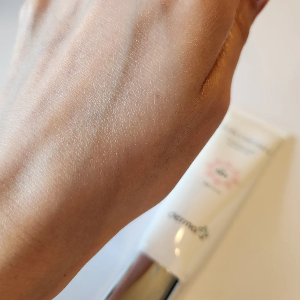 サンクリーム＋/ DermaJ/日焼け止めクリームを使ったクチコミ（3枚目）