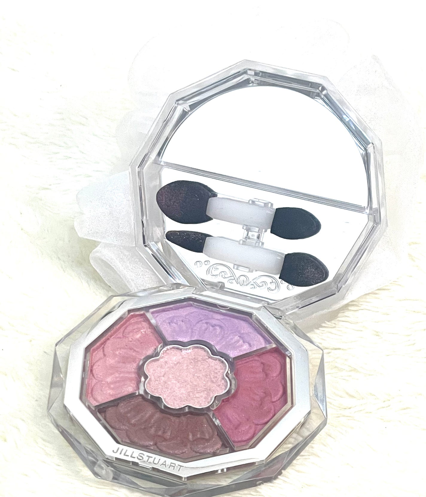 ジルスチュアート ブルームクチュール アイズ/JILL STUART/アイシャドウパレットを使ったクチコミ(2枚目)