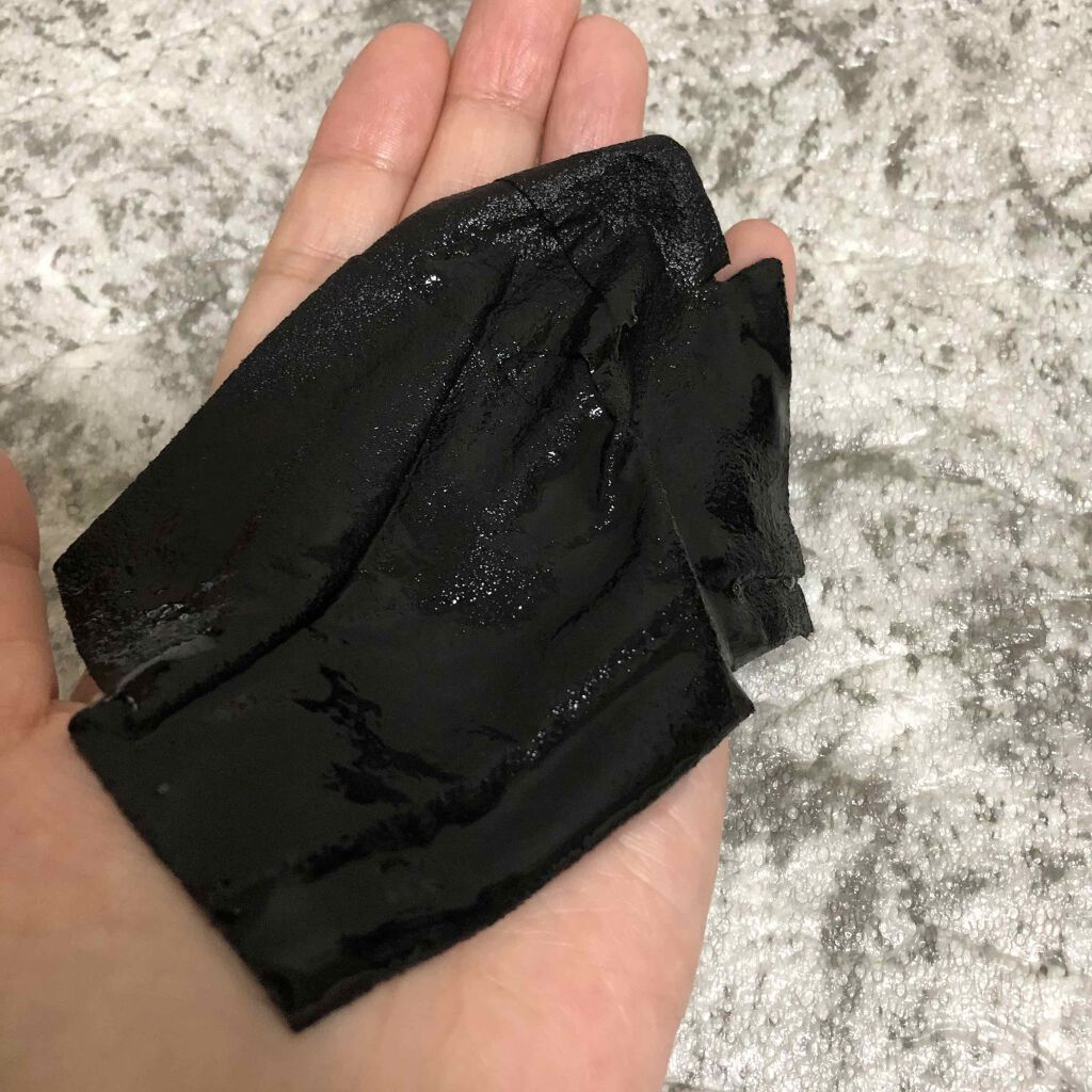 MEDIHEAL W.H.P ブラックマスク JEXのクチコミ「メディヒール

W.H.P
ホワイトハイドレイティングブラックマスクE X
を使用しました✨
.....」（2枚目）