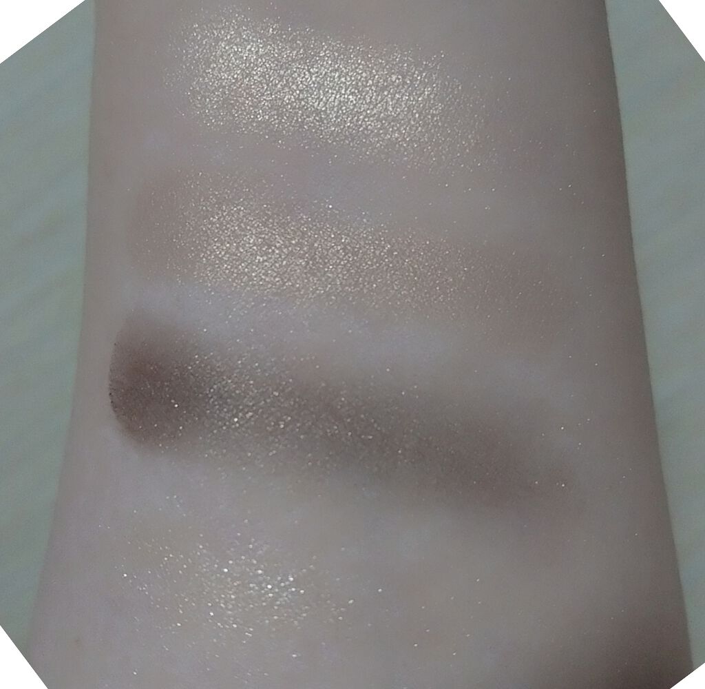 グラデーション アイシャドウ/ちふれ/アイシャドウパレットを使ったクチコミ(4枚目)