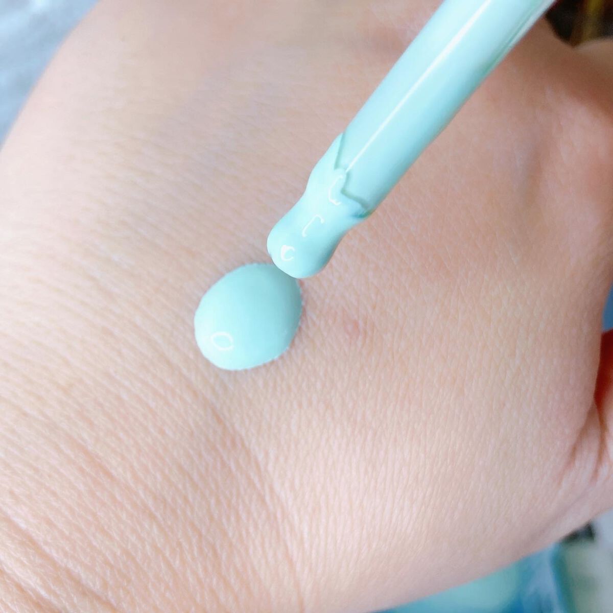 ヴィーガン カラーファンデーション グリーン/Veauty by THE_B/リキッドファンデーションを使ったクチコミ（3枚目）