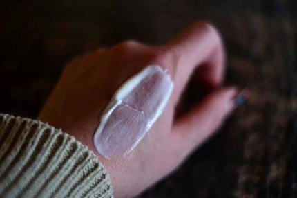 はち on LIPS 「そろそろ強くなってくる紫外線対策に話題の朝鮮美女「米サンクリー..」(4枚目)