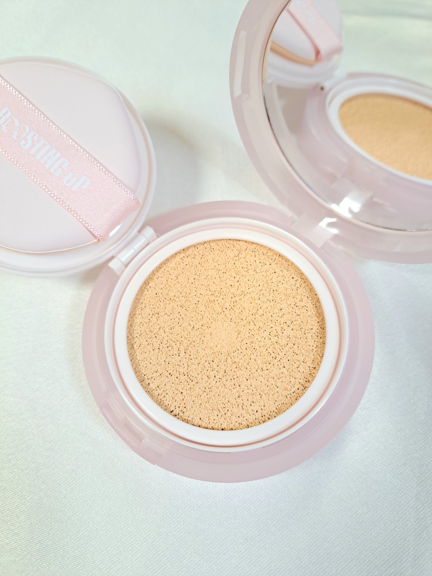 アクトレスバックステージブースティングクッショングロー KLAVUU