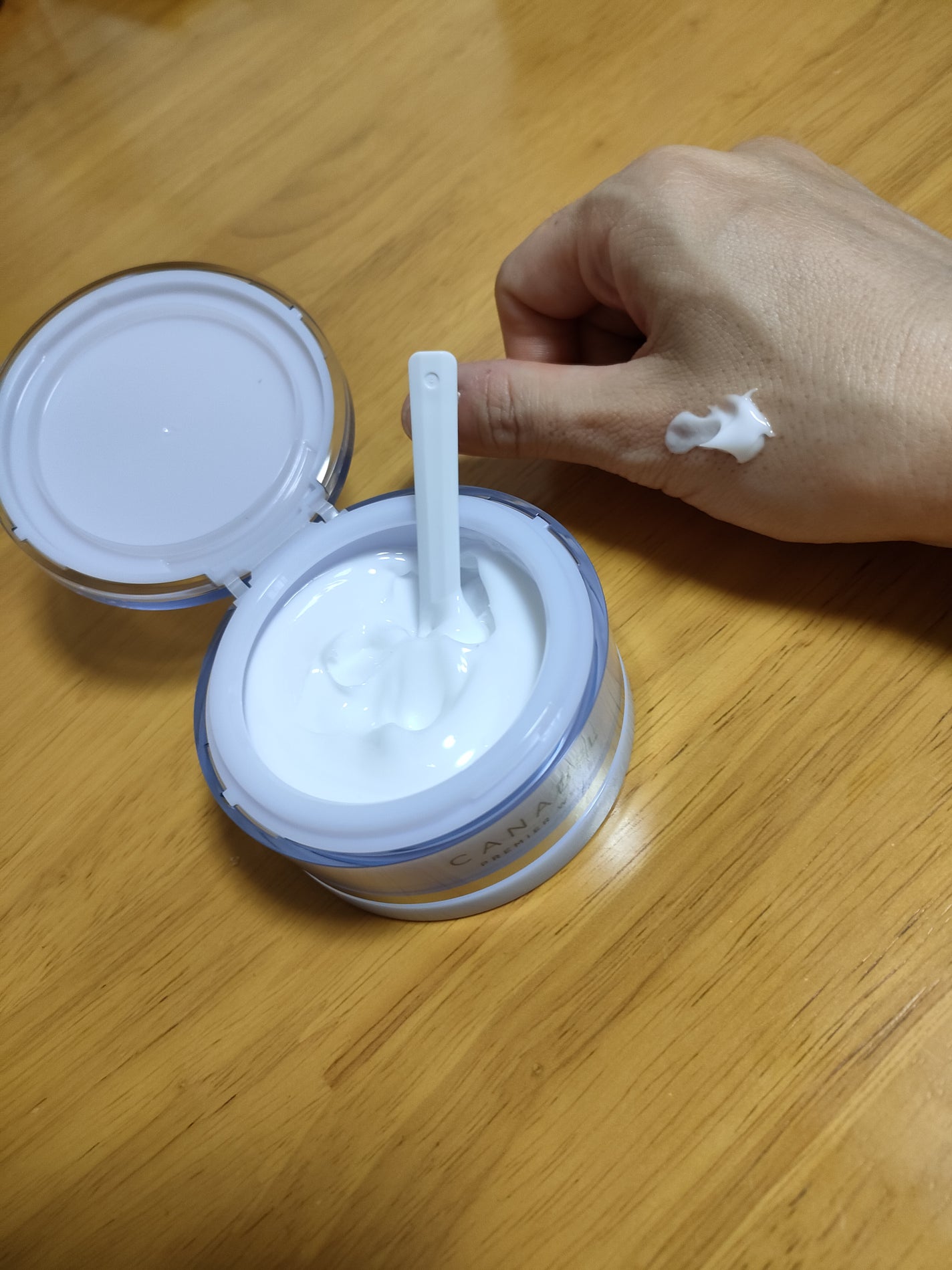 プレミアホワイト オールインワン/CANADEL/オールインワン化粧品を使ったクチコミ(2枚目)