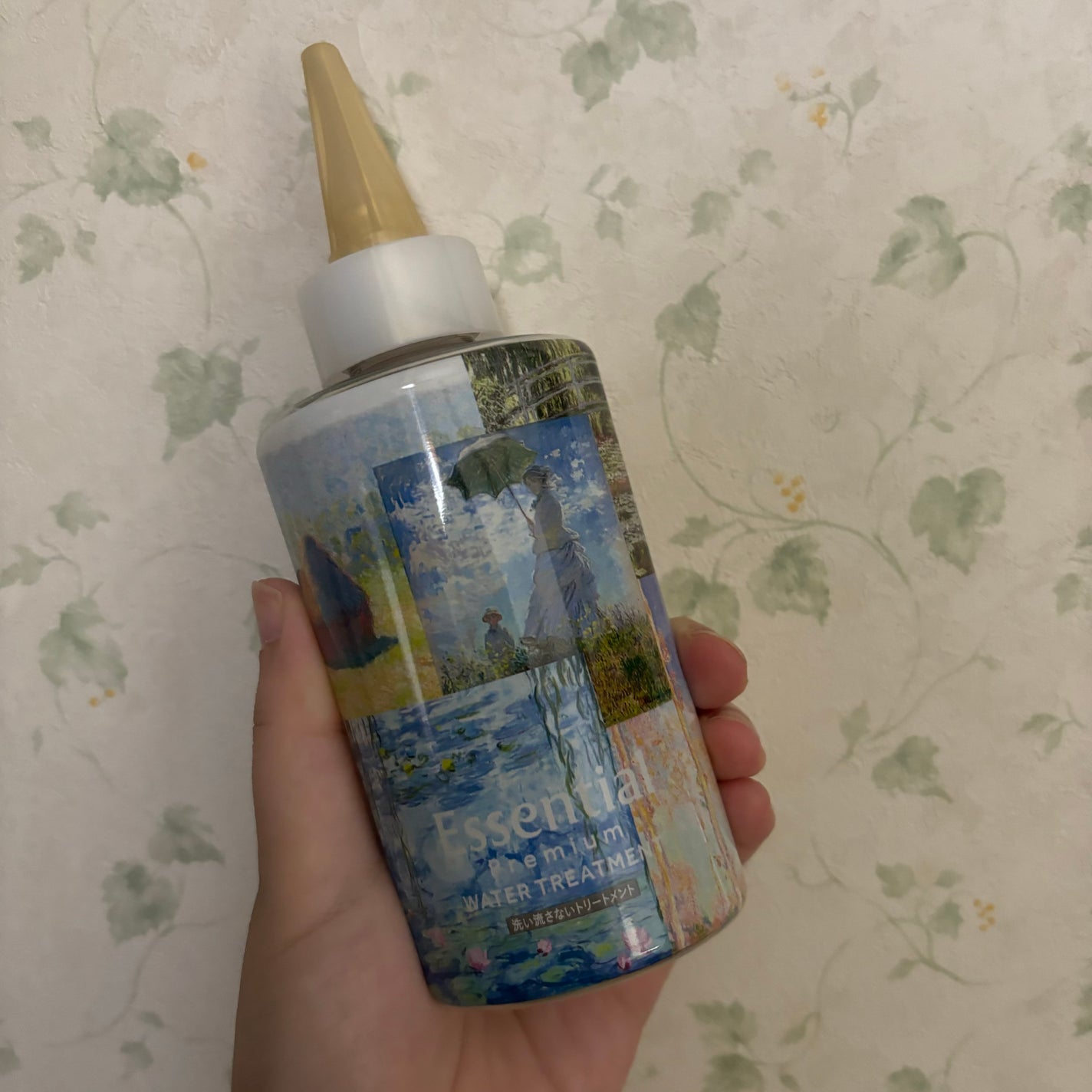 エッセンシャル プレミアム ウォータートリートメント EXスムース/エッセンシャル/アウトバストリートメントを使ったクチコミ(2枚目)