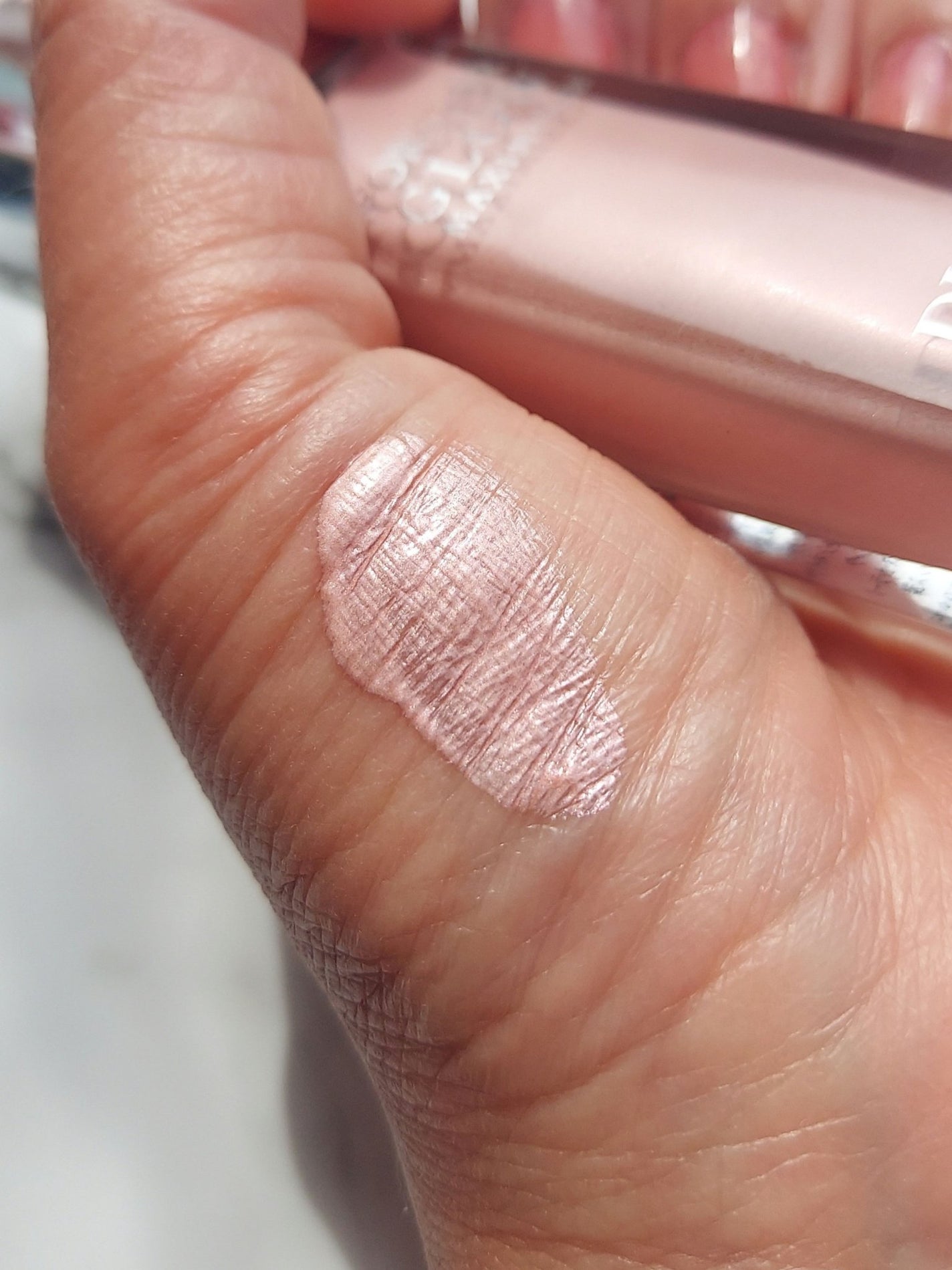 ディオールスキン フォーエヴァー グロウ マキシマイザー/Dior/ハイライトを使ったクチコミ(5枚目)