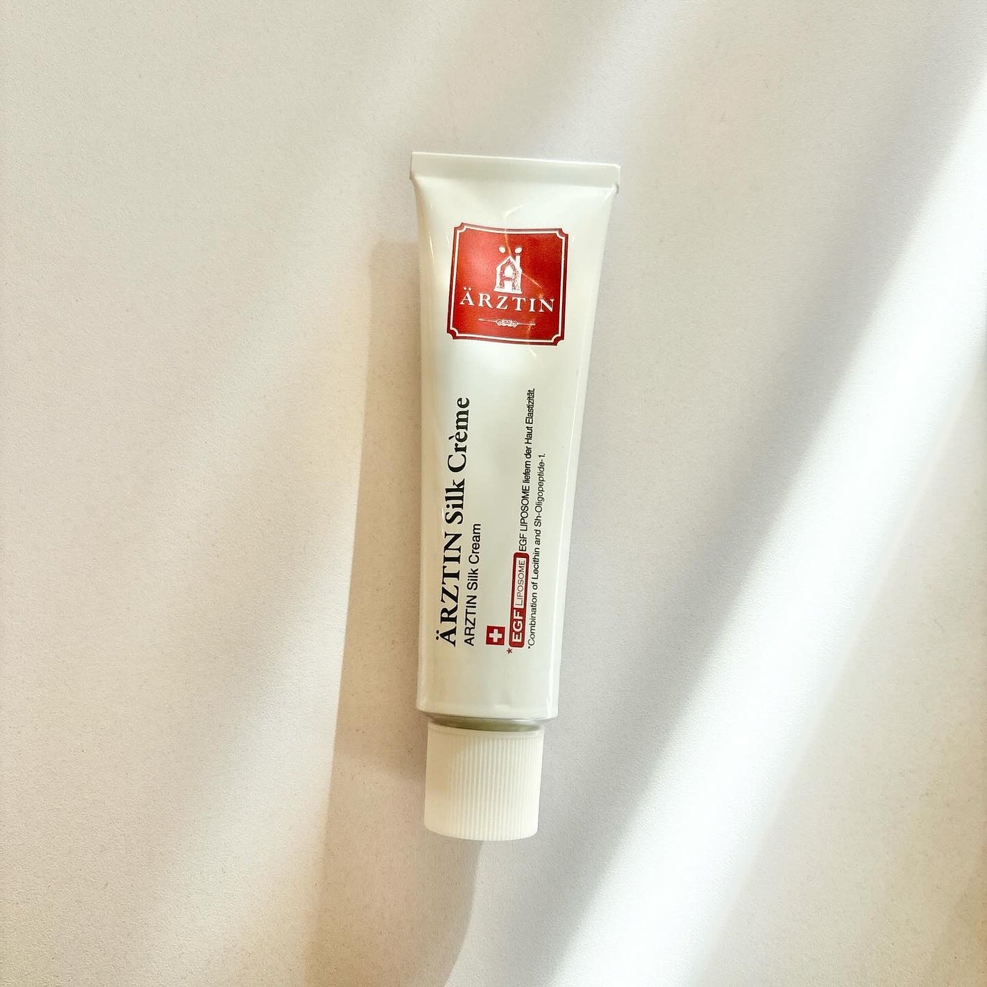 コスメ&スキンケア on LIPS 「エルツティン✨シルククリーム50g話題のバズりクリーム‼️韓国..」(1枚目)