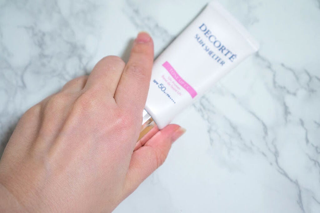 サンシェルター トーンアップCC/DECORTÉ/CCクリームを使ったクチコミ(3枚目)