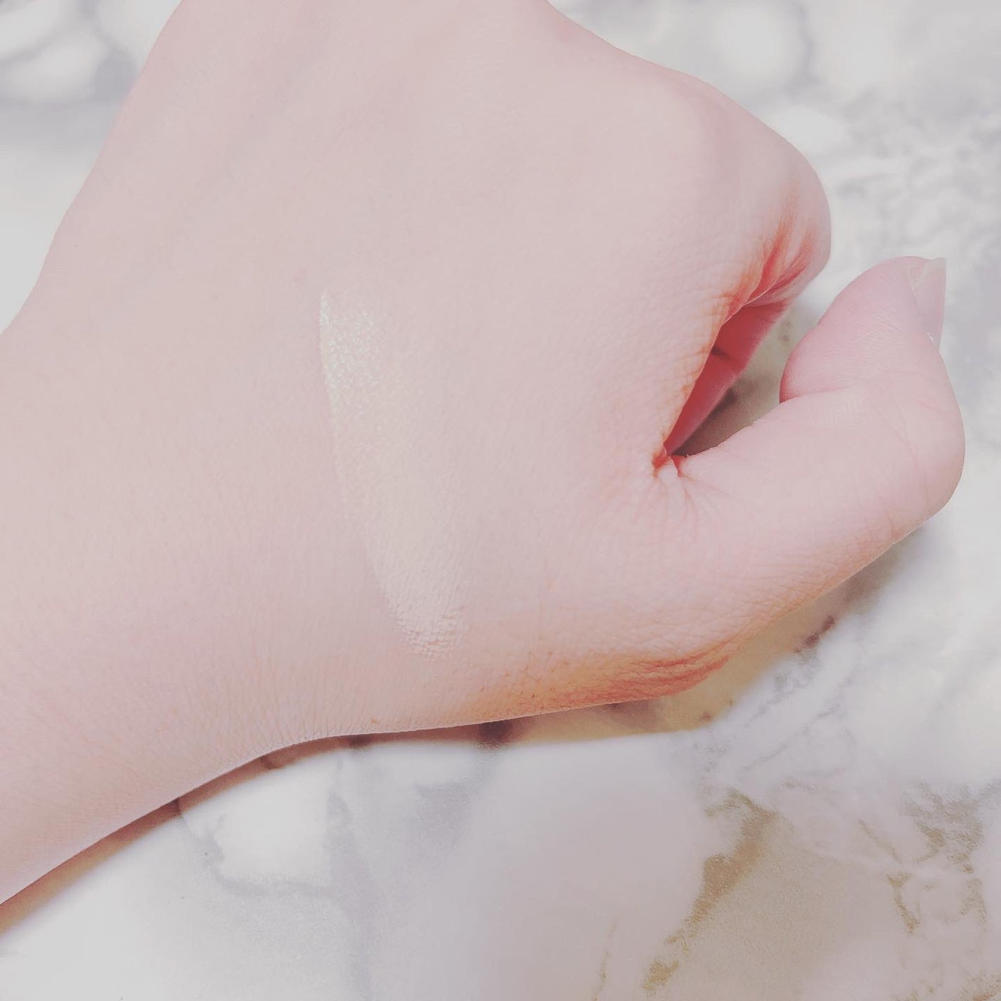 ロングウェアクッションファンデーション/V&Aビューティー/クッションファンデーションを使ったクチコミ(3枚目)