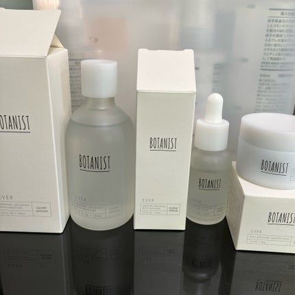 BOTANIST EVERグロウクリームのクチコミ「BOTANIST
EVERグロウクリーム
もちろん3点セットのライン使い
クリームは.....」(2枚目)