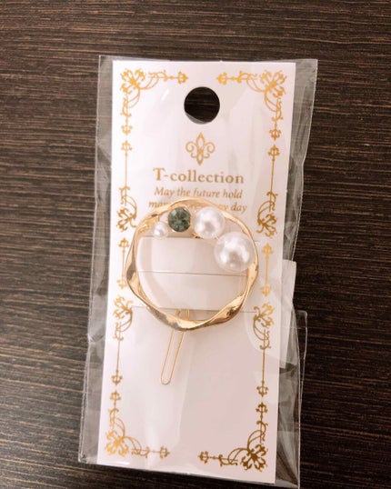 シエスタ on LIPS 「髪を少し短くしたので、小ぶりなヘアアクセサリーが最近重宝。まさ..」(1枚目)