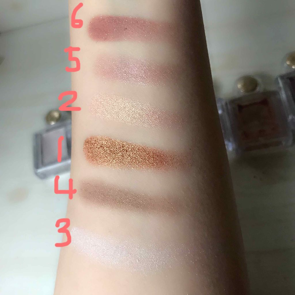 シャドーカスタマイズ/MAJOLICA MAJORCA/単色アイシャドウを使ったクチコミ（3枚目）