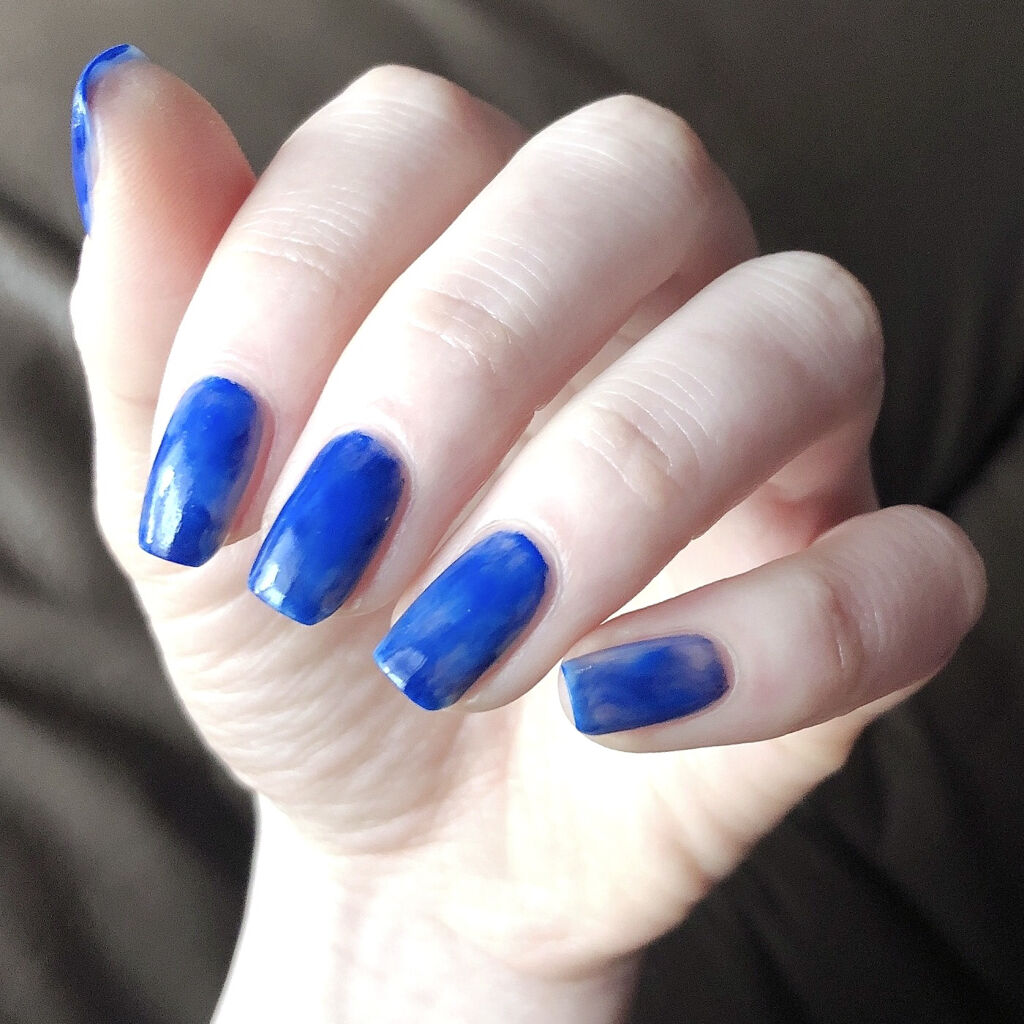 ネイルホリック Mode color BL906/ネイルホリック/マニキュアを使ったクチコミ（2枚目）