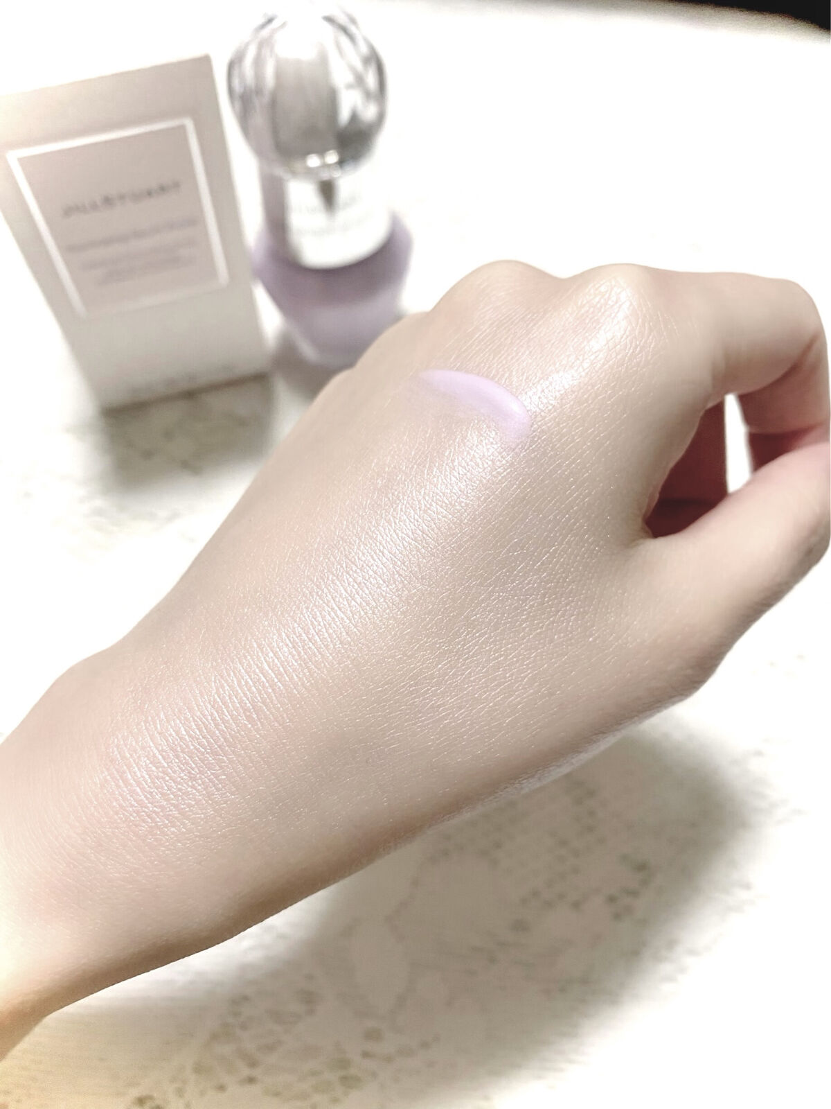 ジルスチュアート　イルミネイティング セラムプライマー/JILL STUART/化粧下地を使ったクチコミ（3枚目）