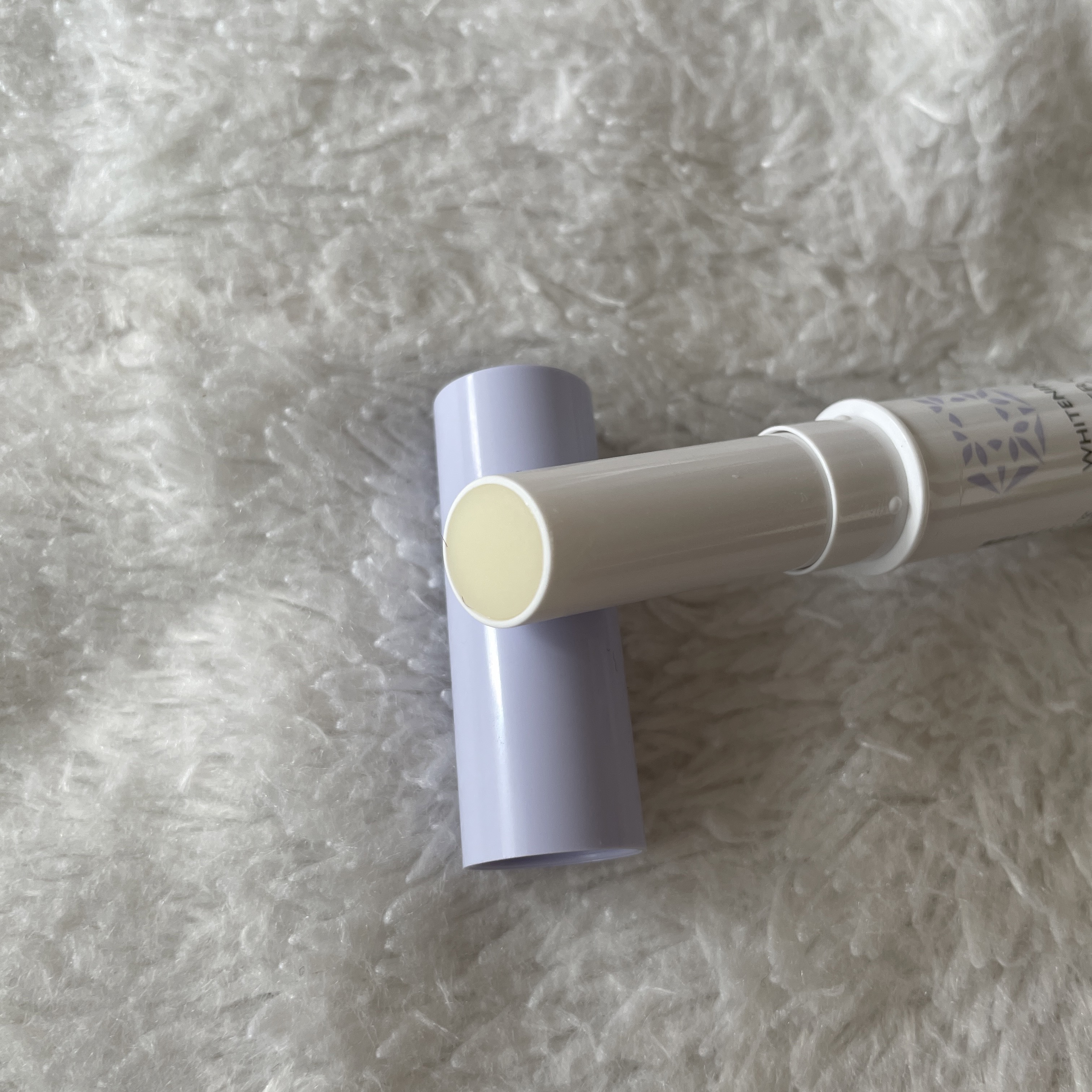 薬用ホワイトニングリフトケアスーパーCスティック/シミウス/その他スキンケアを使ったクチコミ（2枚目）