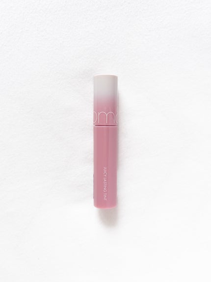 ジューシーラスティングティント/rom&nd/リップティントを使ったクチコミ(2枚目)