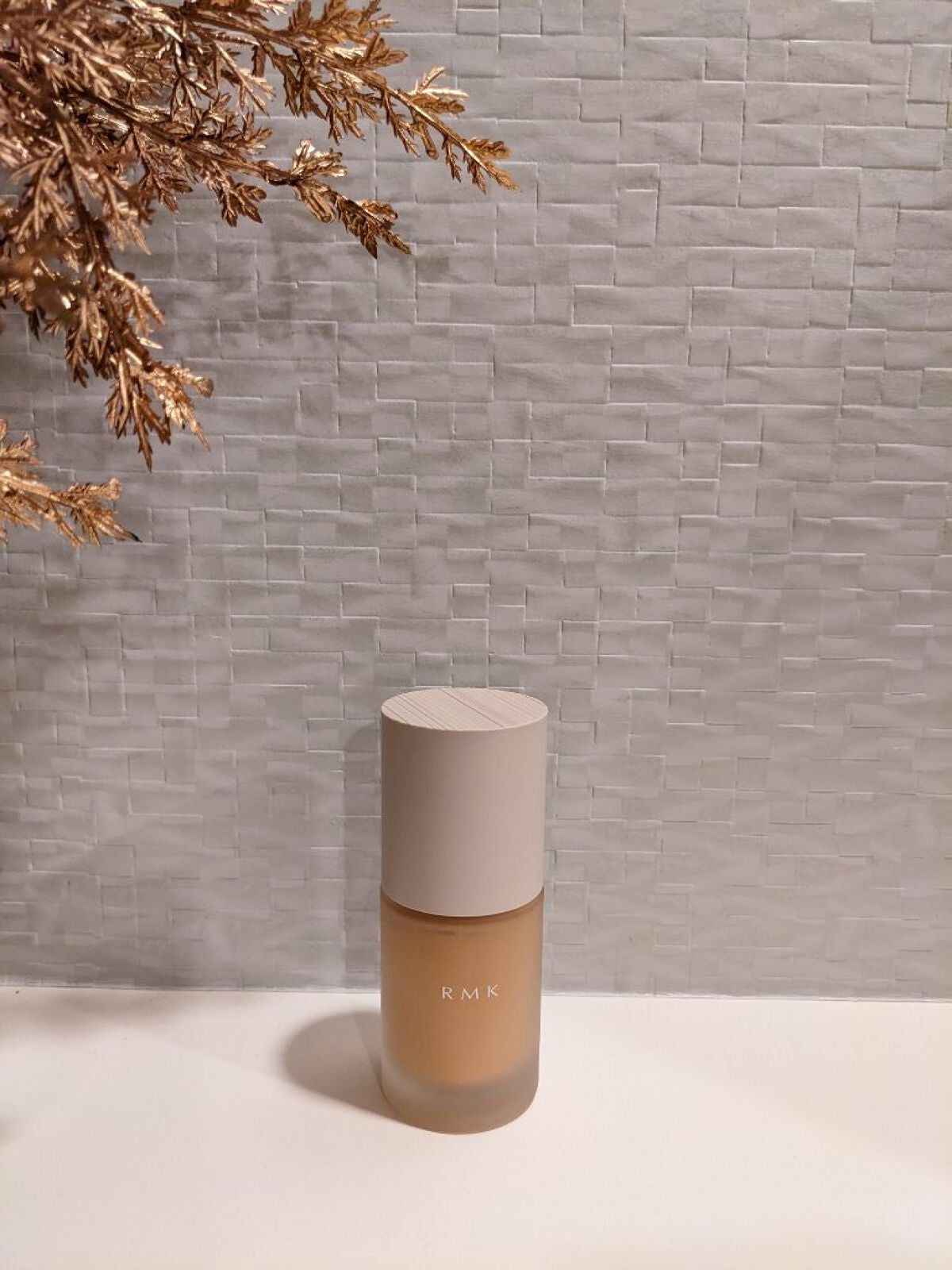 RMK リクイドファンデーション フローレスカバレッジ/RMK/リキッドファンデーションを使ったクチコミ(1枚目)