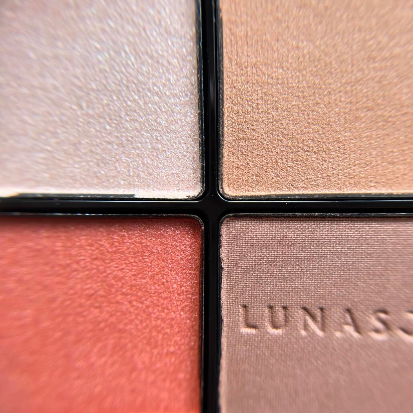 アイカラーレーション/LUNASOL/アイシャドウパレットを使ったクチコミ(2枚目)