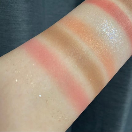 ソフトクレイビームアイシャドウパレット/AMIOK/ジェル・クリームアイシャドウを使ったクチコミ(4枚目)