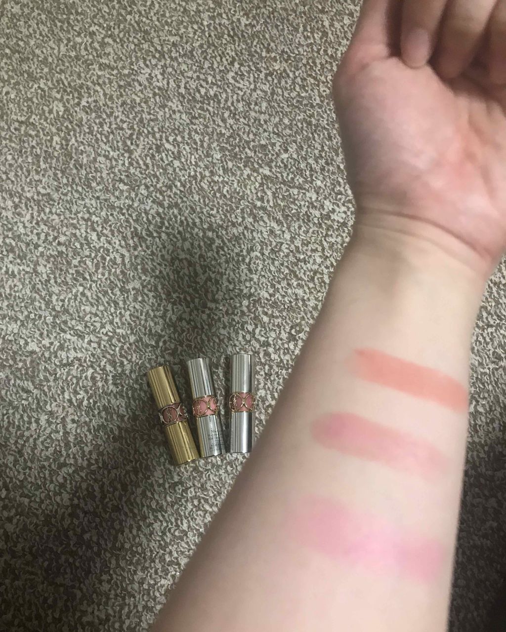 ルージュ ヴォリュプテ シャイン/YVES SAINT LAURENT BEAUTE/口紅を使ったクチコミ（2枚目）