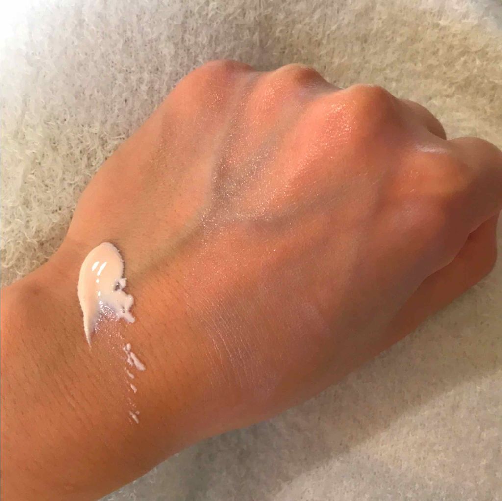 プレミアムトマト ブライトニング フィニッシャー/SKINFOOD/化粧下地を使ったクチコミ（2枚目）