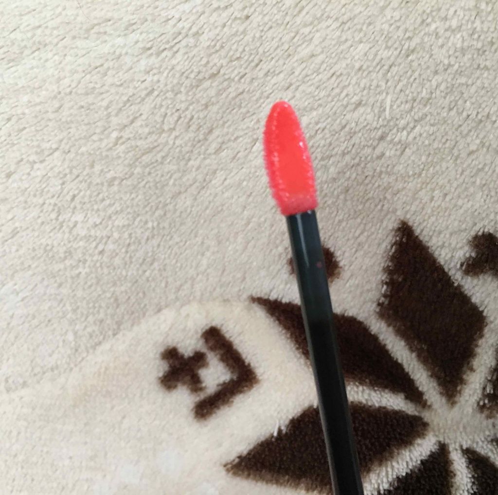 ヴィセ アヴァン オイルイン リップティント/Visée/リップグロスを使ったクチコミ（2枚目）