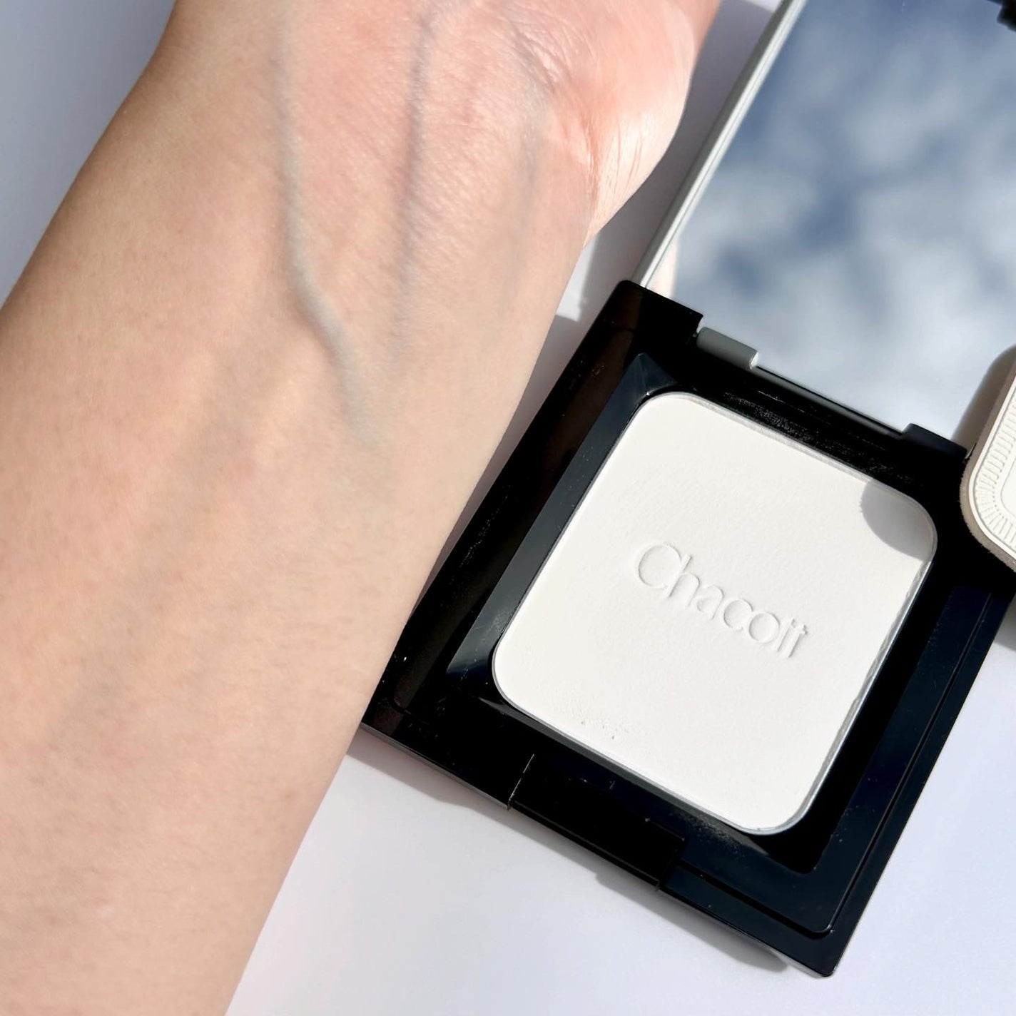 コンプレクションクリエイター/チャコット・コスメティクス/プレストパウダーを使ったクチコミ(5枚目)