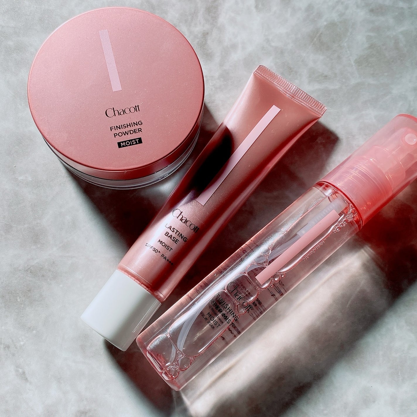 フィニッシングパウダー モイストC/チャコット・コスメティクス/ルースパウダーを使ったクチコミ(2枚目)