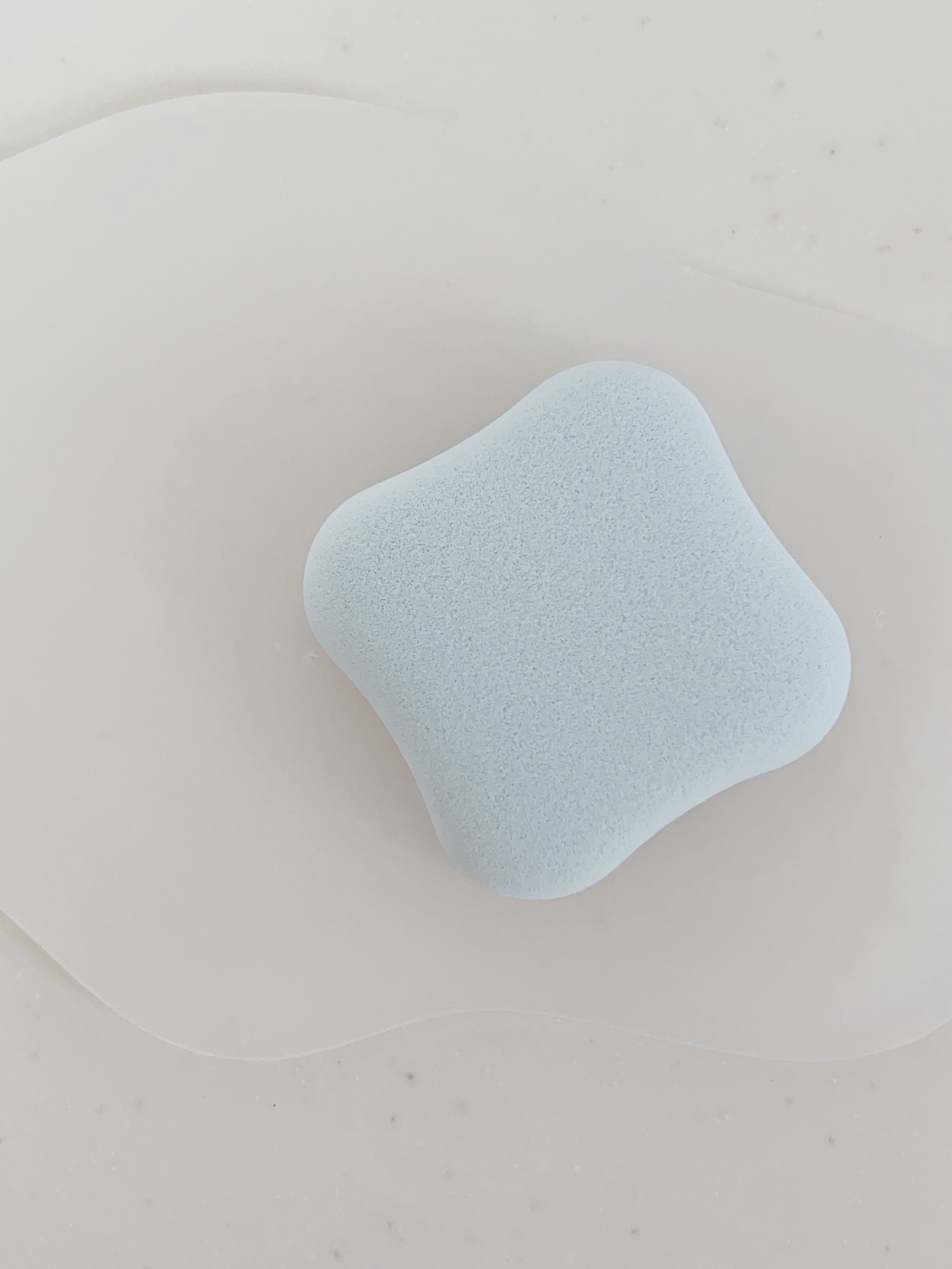 ファンデーションが染みこみにくいパフ/貝印/パフ・スポンジを使ったクチコミ（2枚目）