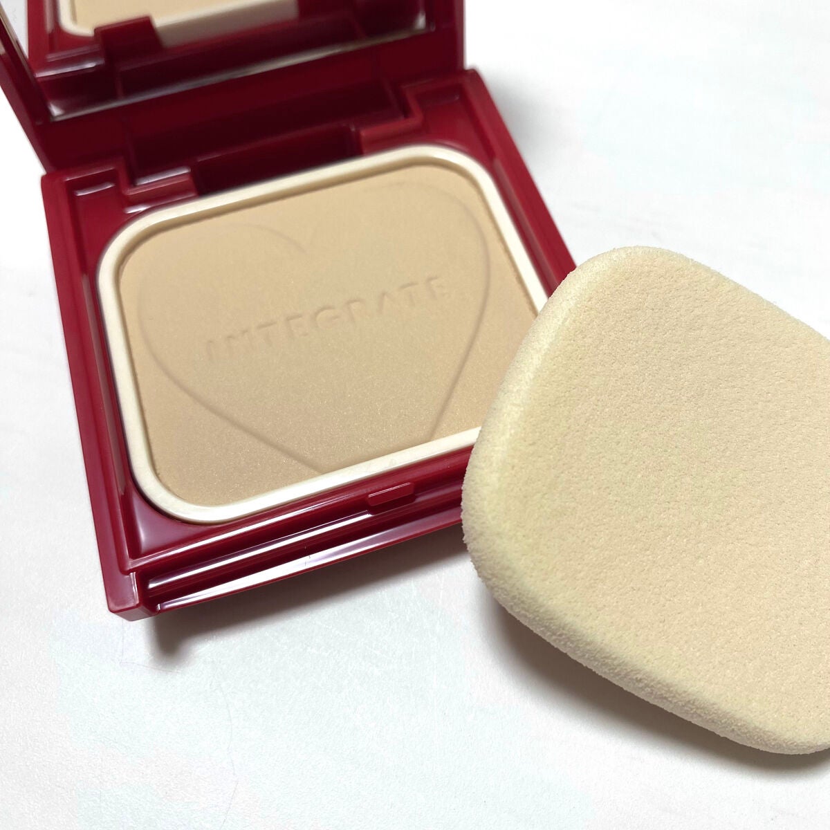 プロフィニッシュファンデーション/インテグレート/パウダーファンデーションを使ったクチコミ(2枚目)