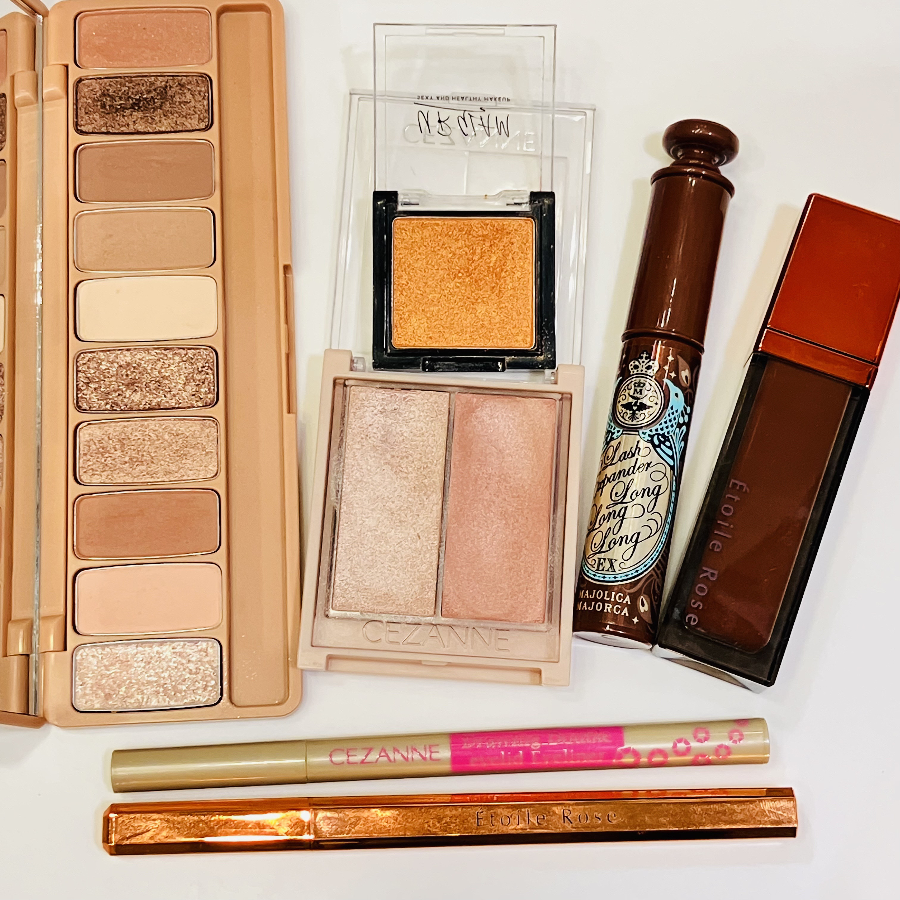 UR GLAM　POWDER EYESHADOW/U R GLAM/単色アイシャドウを使ったクチコミ（1枚目）