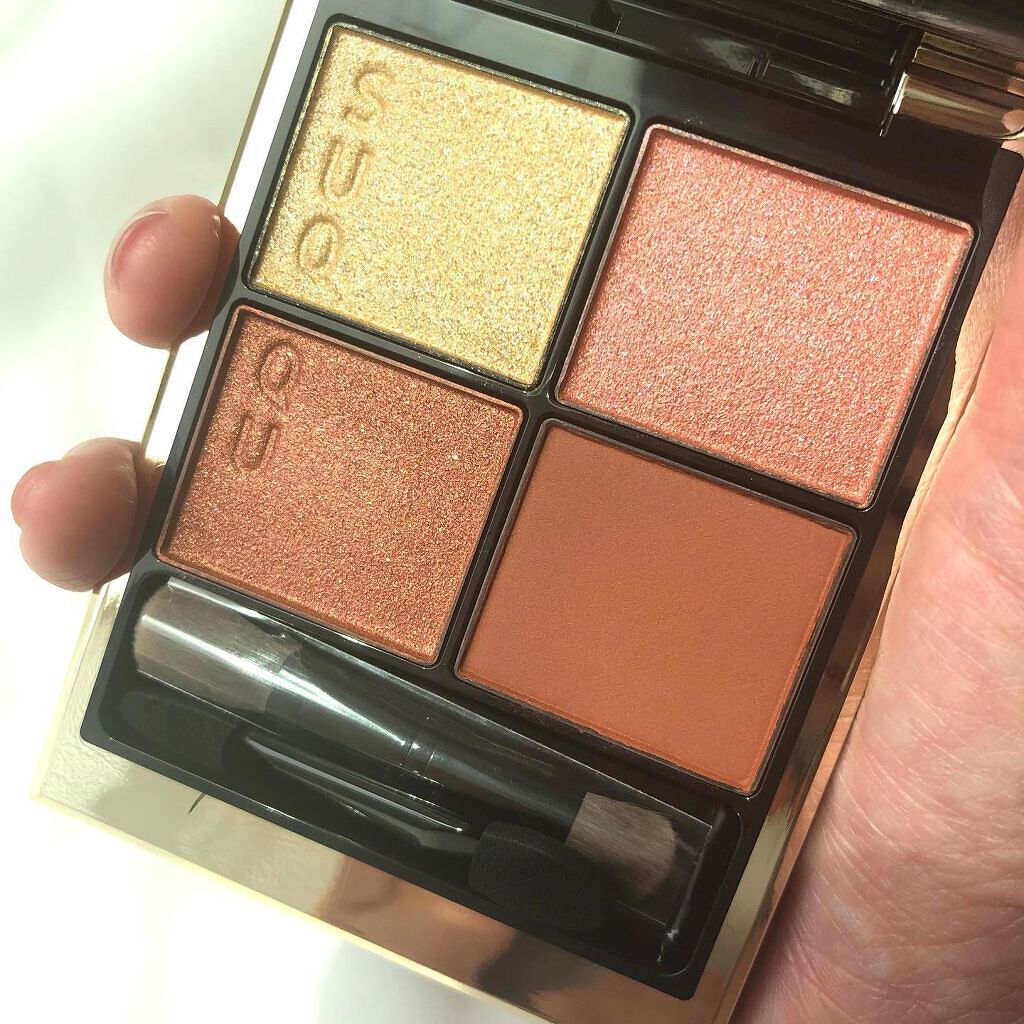 シグニチャー カラー アイズ/SUQQU/アイシャドウパレットを使ったクチコミ(2枚目)