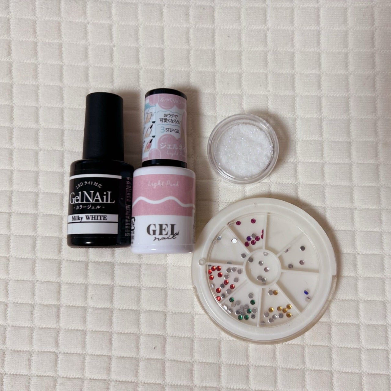 ジェルネイル(ライト対応)/セリア/ジェルネイルを使ったクチコミ(4枚目)