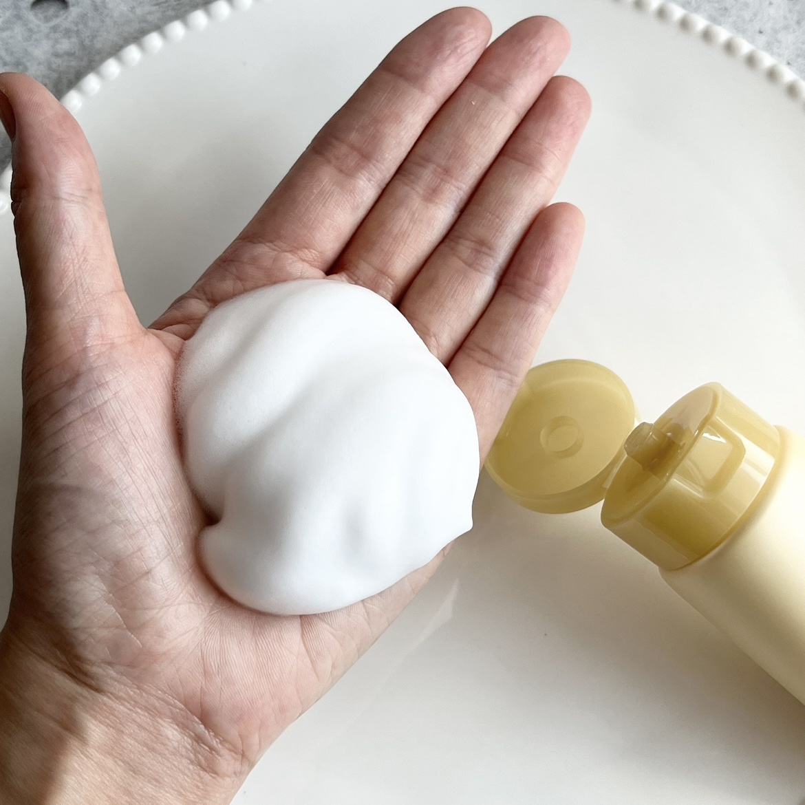 TOUQU to tone TOUQU to tone　クリームウォッシュのクチコミ「毛穴汚れをどうにかしたい！と
悩んでいた時に出会えた洗顔料です。

キメ細かくもっちりとした濃.....」（1枚目）