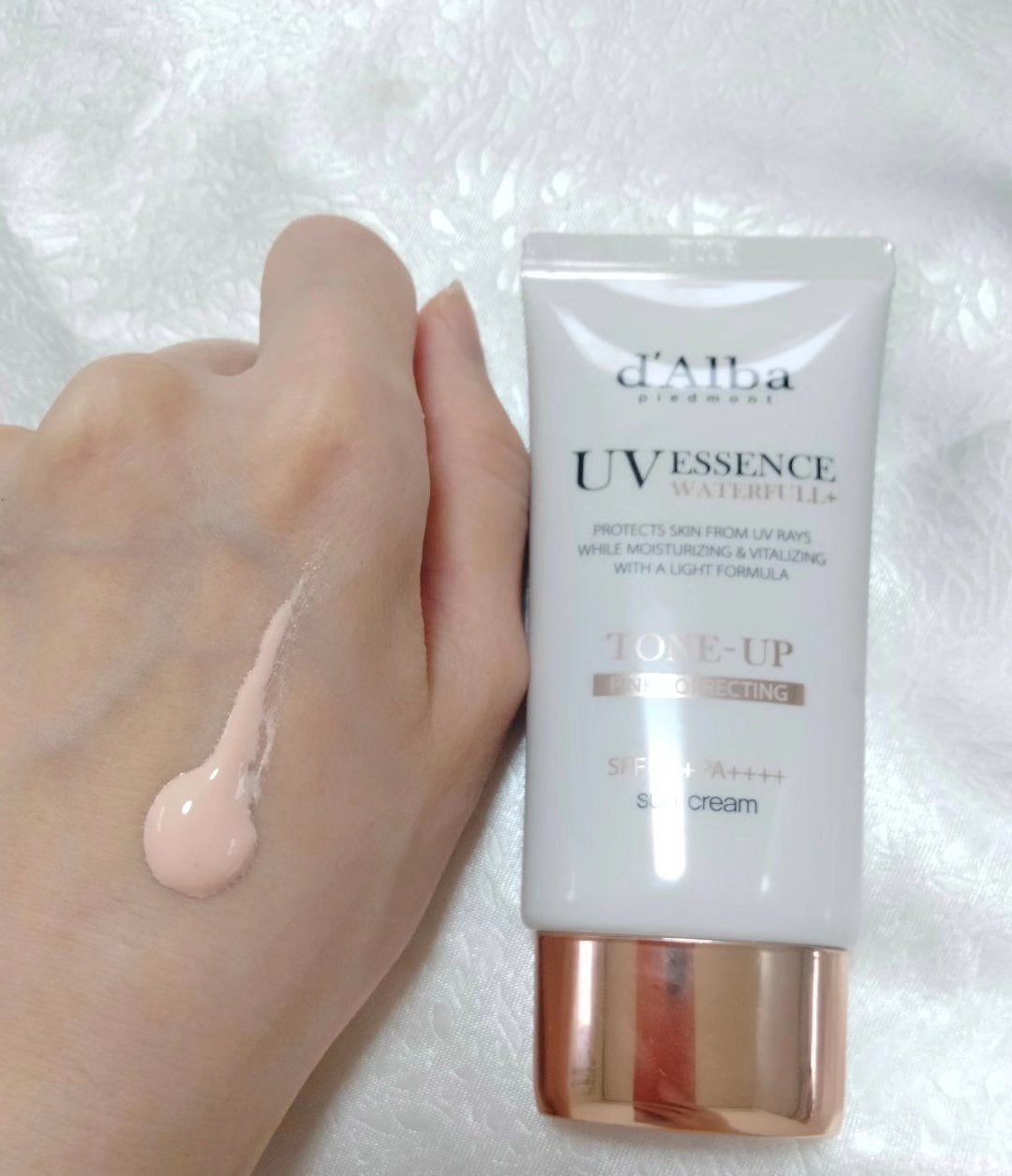ウォータフルトーンアップサンクリーム/ダルバ/日焼け止めクリームを使ったクチコミ(4枚目)