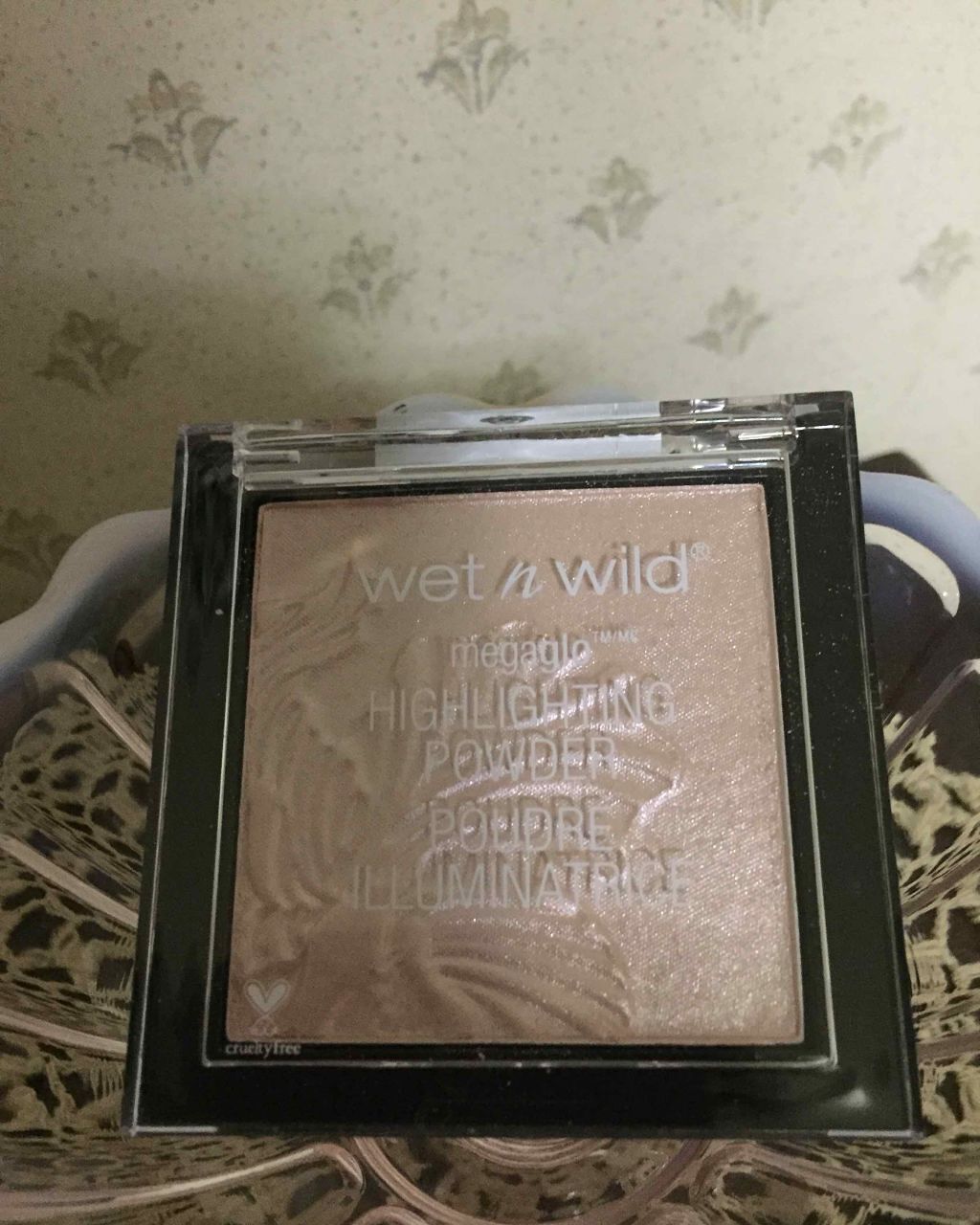 MegaGlo Highlighting Powder/wet 'n' wild/パウダーハイライトを使ったクチコミ（1枚目）