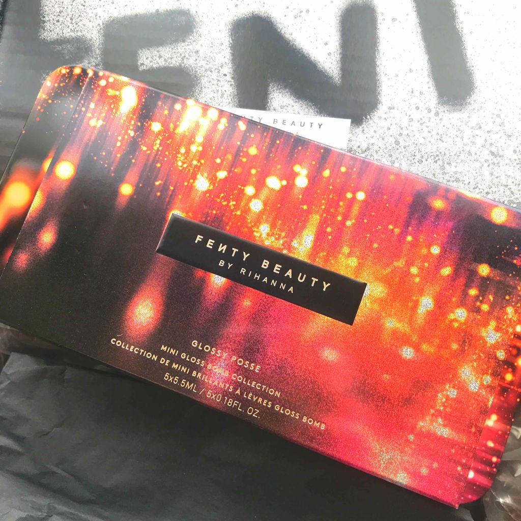 GLOSSY POSSE MINI GLOSS BOMB COLLECTION/FENTY BEAUTY BY RIHANNA/リップグロスを使ったクチコミ（2枚目）