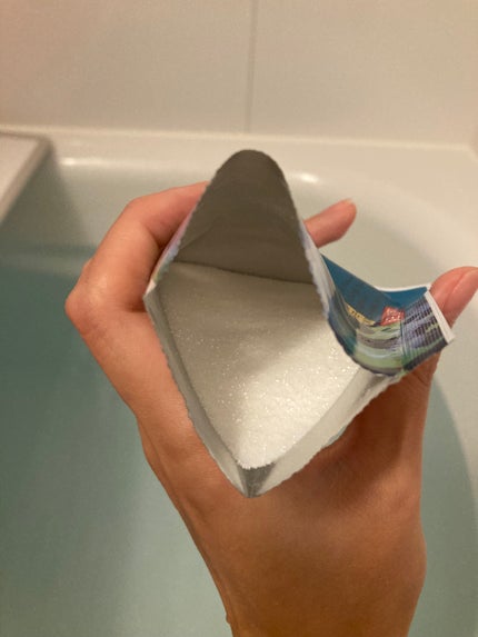 嘘が苦手なくま on LIPS 「20円!!!!!🤩の入浴剤♨️DAISO 活気湯今夜はこれ!🌝..」(6枚目)