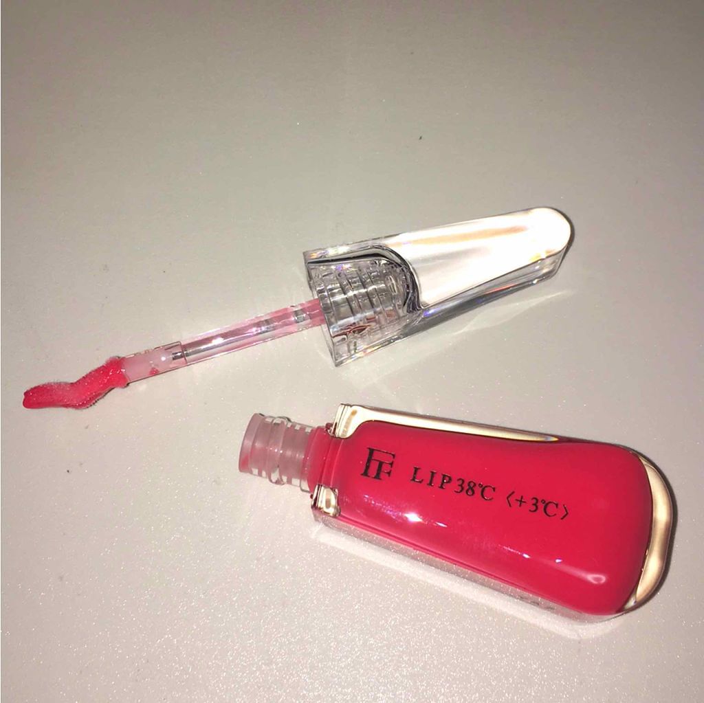 38°C / 99°F リップトリートメント (リップ美容液)/UZU BY FLOWFUSHI/リップケアを使ったクチコミ（1枚目）