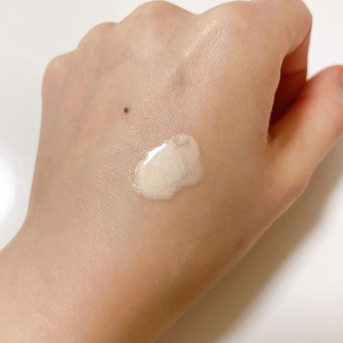 リキッド ハイライト ムーン エモーション/ESPRIQUE/リキッドハイライトを使ったクチコミ（2枚目）