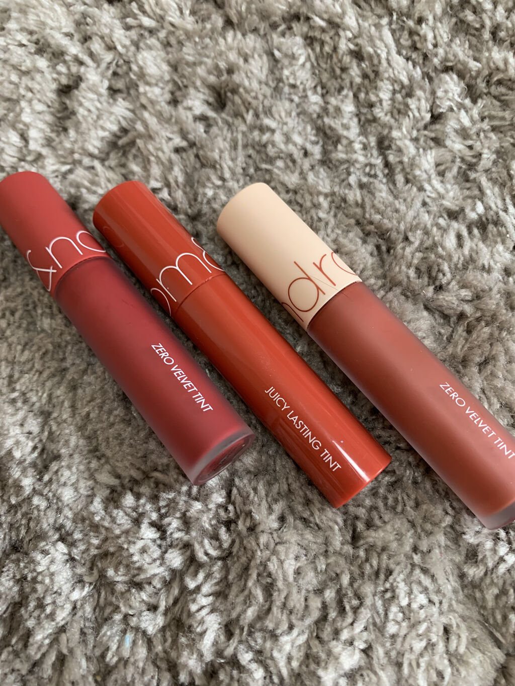 ジューシーラスティングティント/rom&nd/リップティントを使ったクチコミ（1枚目）