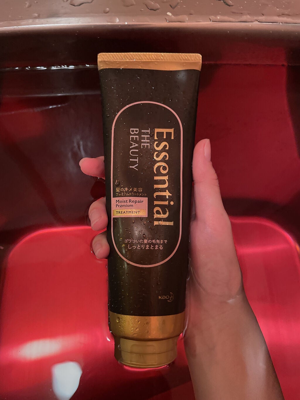 THE BEAUTY 髪のキメ美容プレミアムトリートメント<モイストリペアプレミアム>/エッセンシャル/洗い流すヘアトリートメントを使ったクチコミ(2枚目)