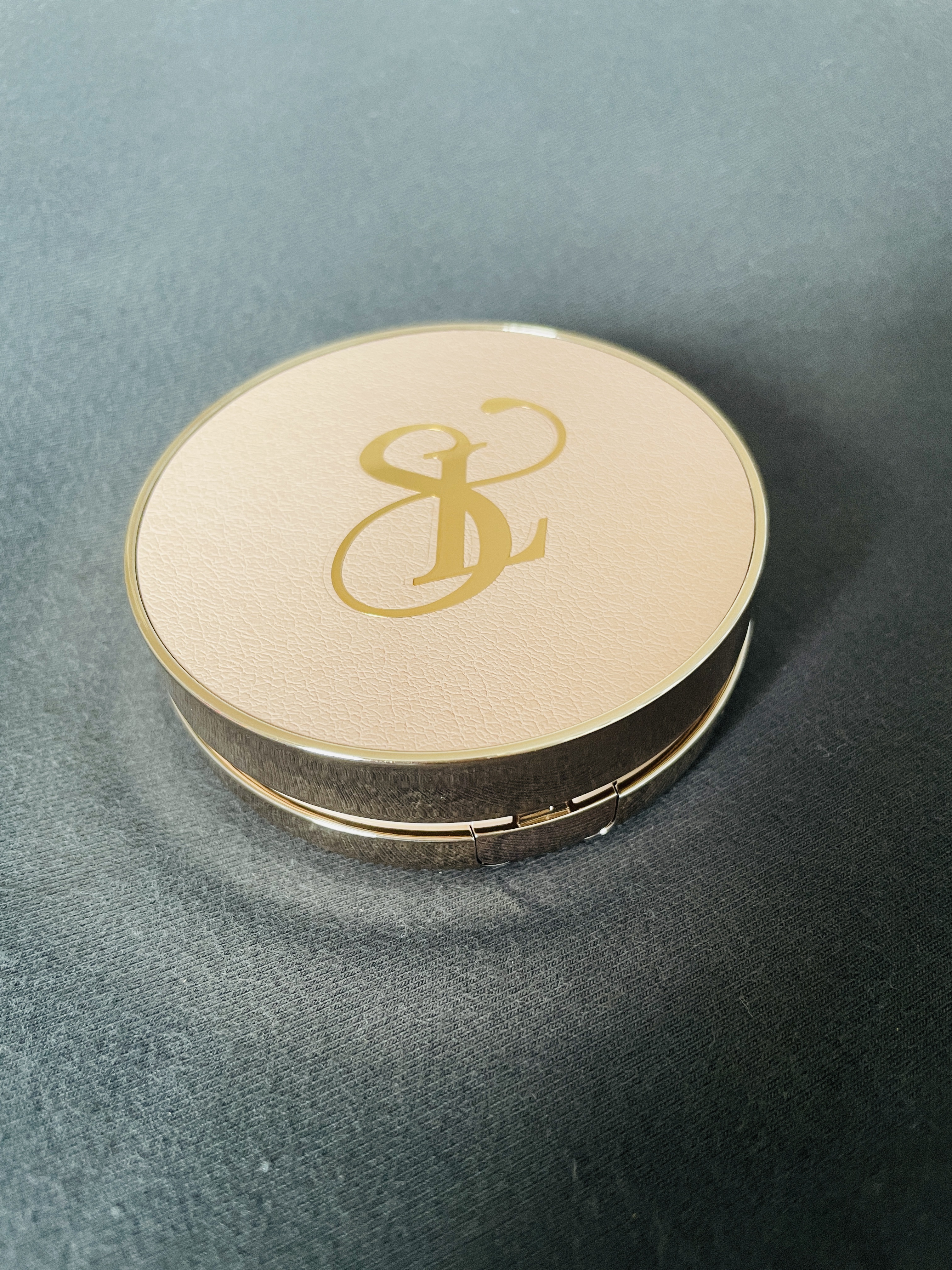 ピュアポリッシュクッションファンデーション 21 ナチュラル/SELVE/クッションファンデーションを使ったクチコミ（1枚目）