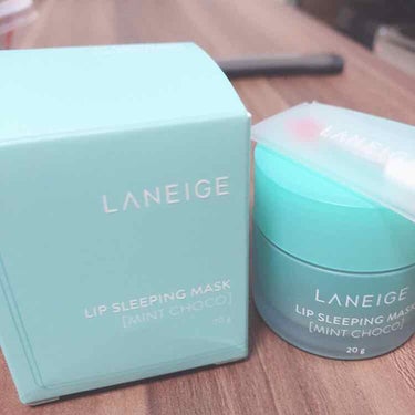 ❁ LANEIGE Lip Sleeping Mask ❁

リップス読んでて気になったものは買ってしまうようになりました…（笑）

ラネージュ Lip Sleeping Mask ！

中蓋付きのケー