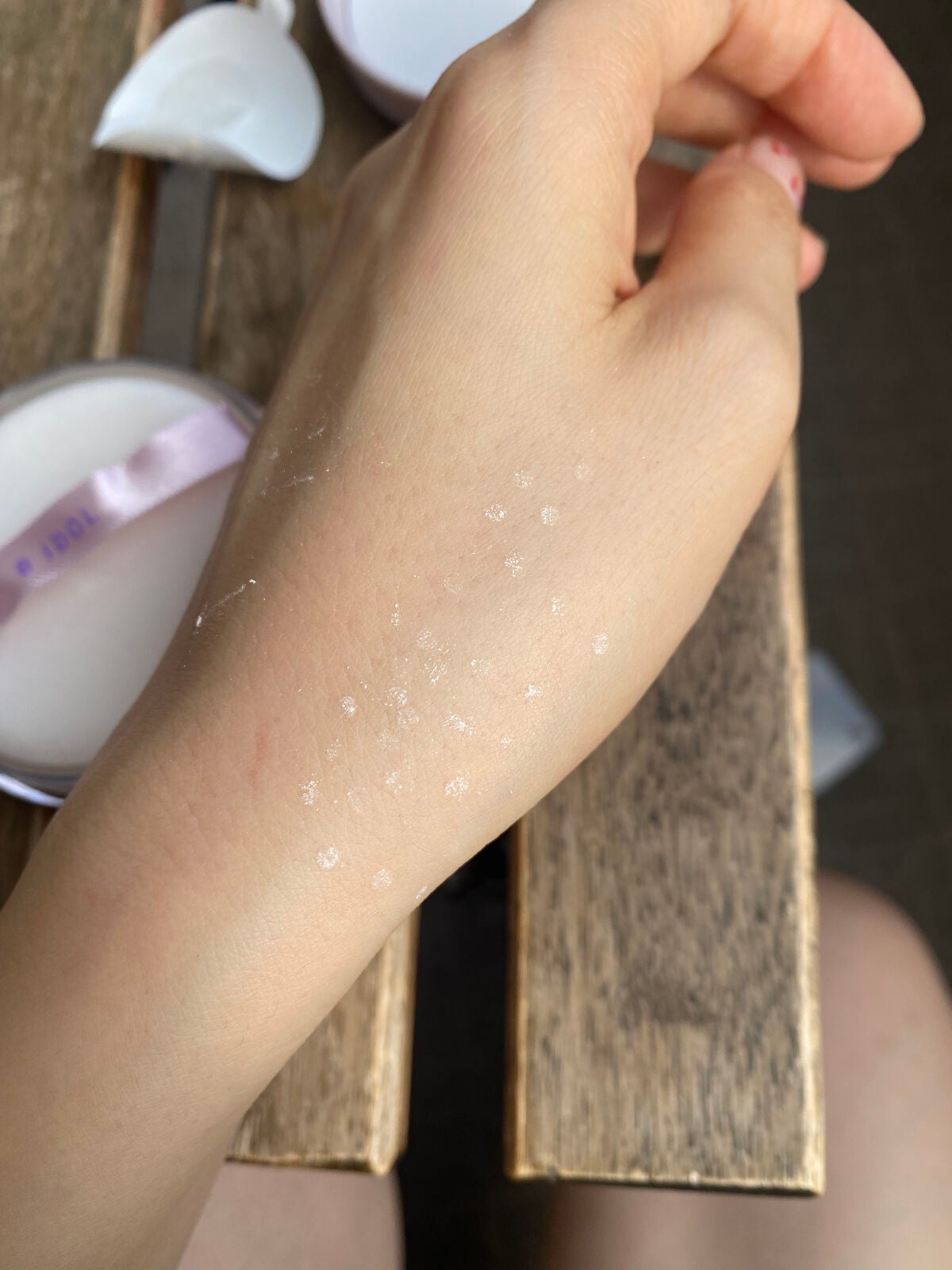 シルクアイスパウダー/b idol/ルースパウダーを使ったクチコミ(5枚目)