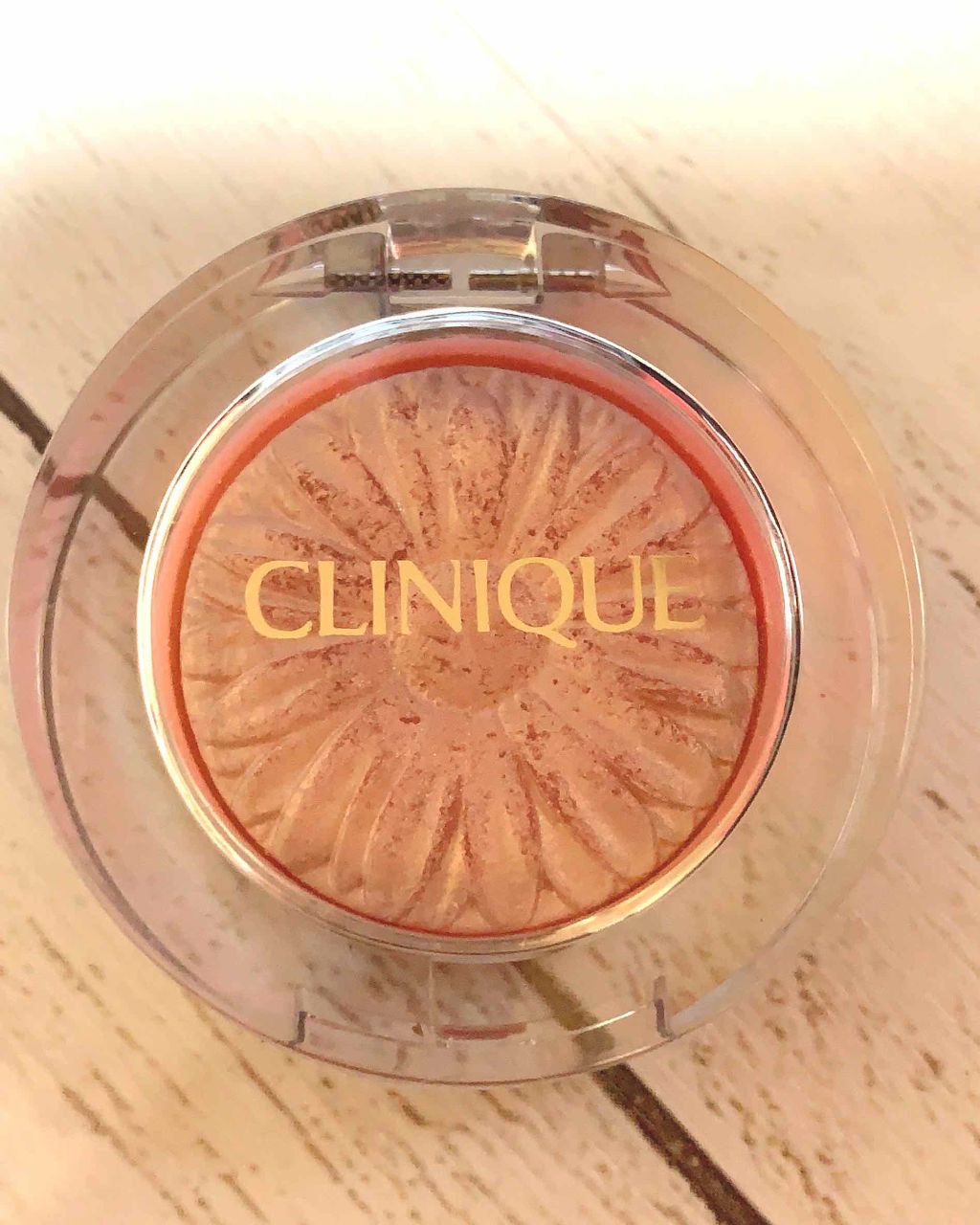 リッド ポップ/CLINIQUE/単色アイシャドウを使ったクチコミ(1枚目)