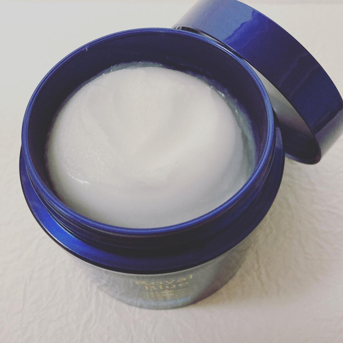 ニベア ロイヤルブルーボディクリーム うるおい密封ケア/ニベア/ボディクリームを使ったクチコミ（2枚目）